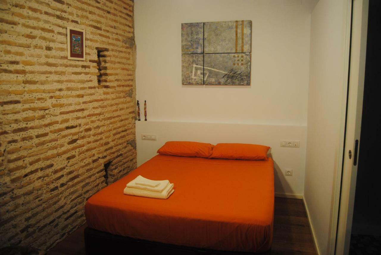 Loft En Centro Historico Apartment บาเลนเซีย ภายนอก รูปภาพ